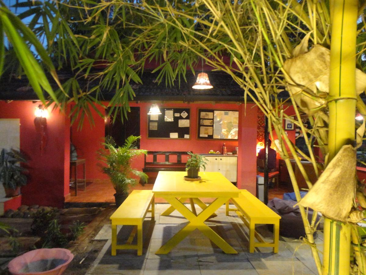 The Yuppi Hippi Female Hostel Anjuna Esterno foto