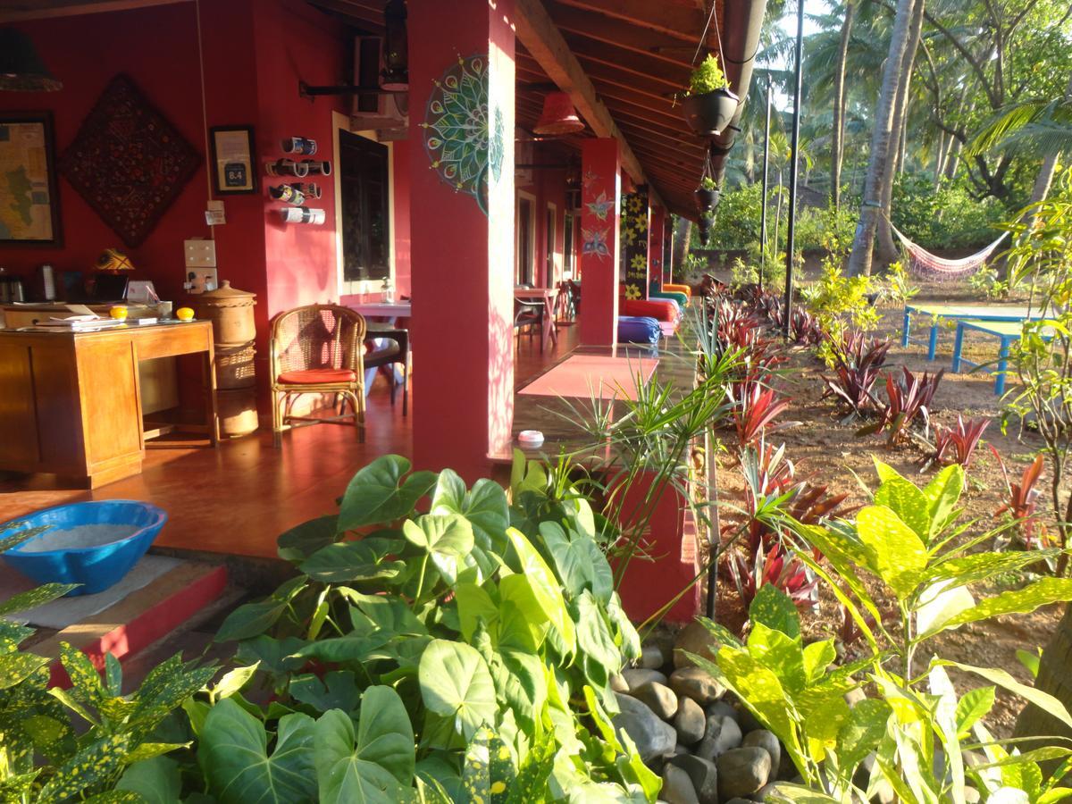 The Yuppi Hippi Female Hostel Anjuna Esterno foto