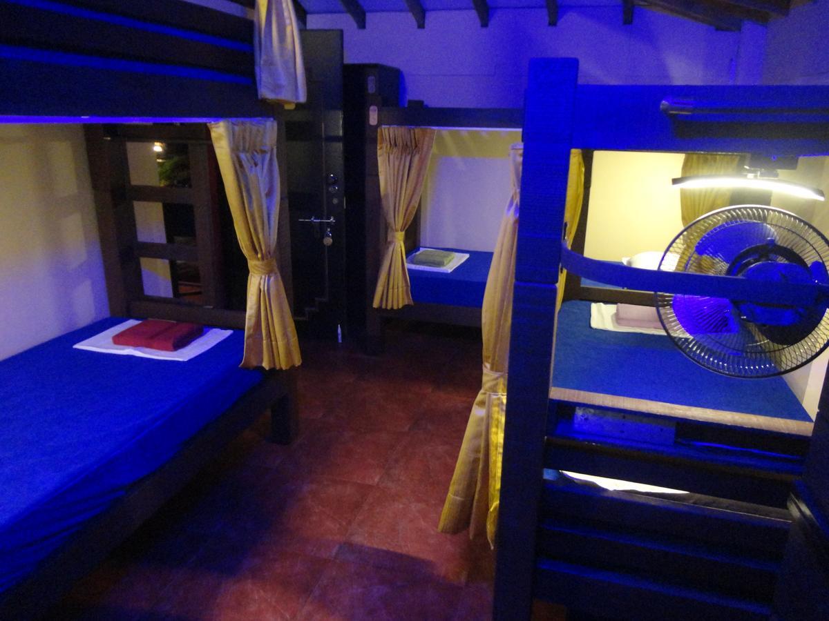 The Yuppi Hippi Female Hostel Anjuna Esterno foto