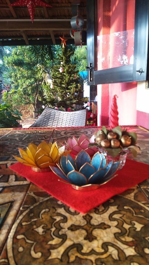 The Yuppi Hippi Female Hostel Anjuna Esterno foto