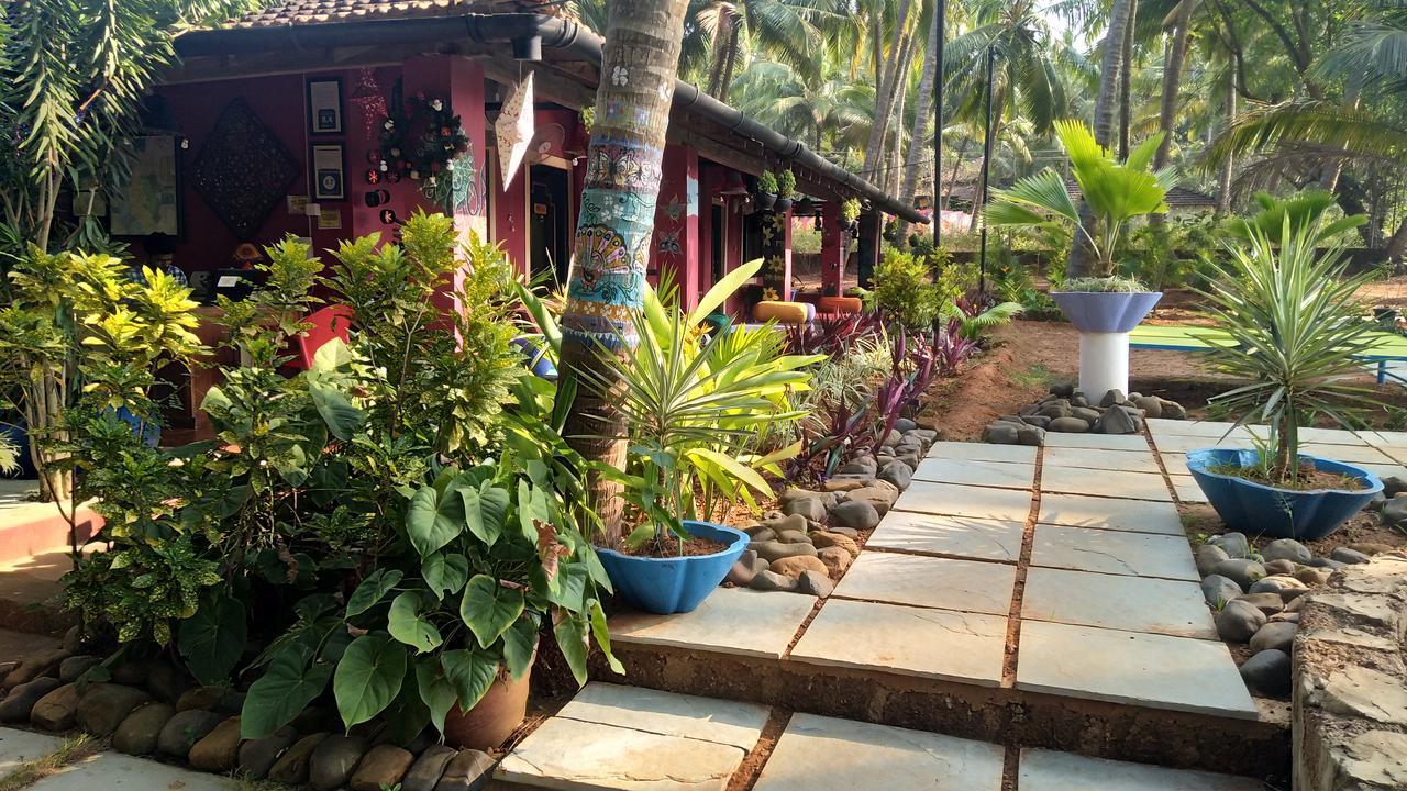 The Yuppi Hippi Female Hostel Anjuna Esterno foto